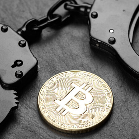 Australische agent beschuldigd van stelen $4,2 miljoen in Bitcoin tijdens drugsinval