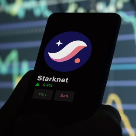 Waarde STRK tokens keldert na massale verkoop en kritiek op Starknet